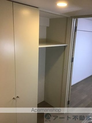カーサ村上[1K/25.95m2]の収納