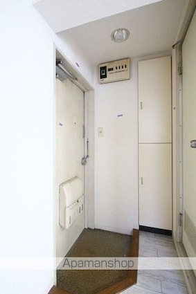 東京都目黒区東山２丁目[1R/17.66m2]の玄関1