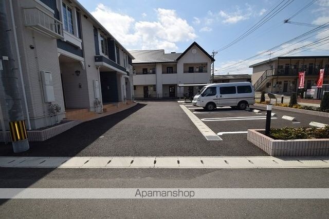 グランツ　絆　Ａ[1LDK/45.07m2]の駐車場
