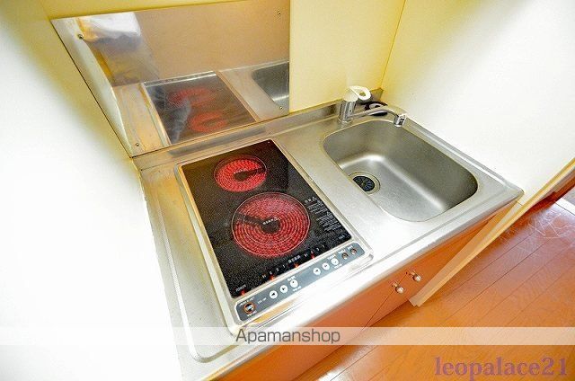 レオパレス神ヶ辻中の内装写真