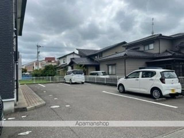 レオネクストファーストSのその他写真
