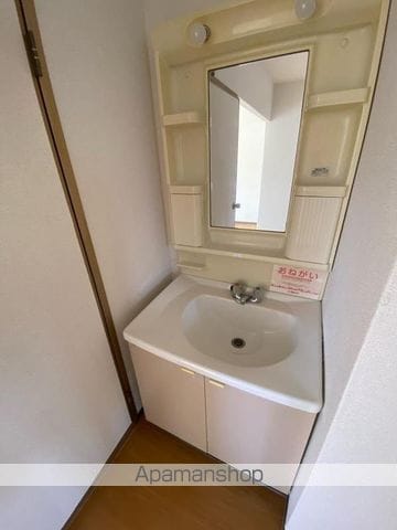 ニューシティー八栗口Bの内装写真