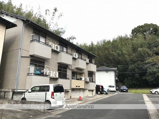 丸井ハイツの外観写真