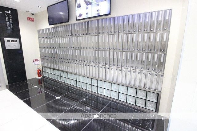 【福岡市博多区堅粕のマンションの写真】