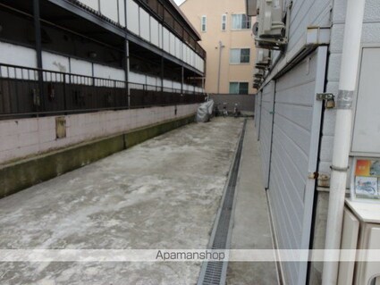 東京都世田谷区三軒茶屋２丁目[1K/23.08m2]の共用部3