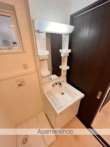 東急東横線 学芸大学駅 徒歩2分 3階建 築10年の内装写真