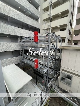 神奈川県横浜市南区高根町１丁目[1K/22.71m2]の駐車場