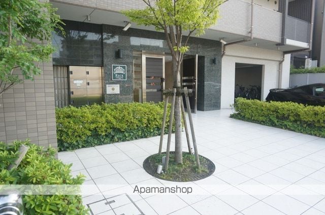 レークス大阪城イーストの玄関写真