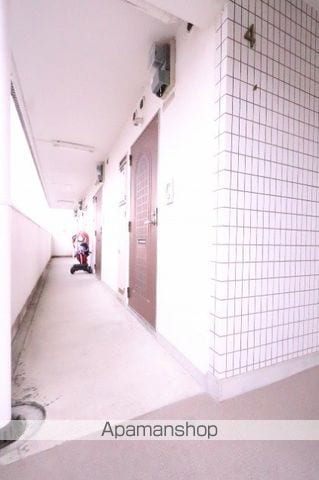 ホワイトシャトー大橋参番館の内装写真