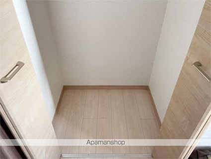 ロンディネ鷺ノ宮[1R/21.98m2]の収納