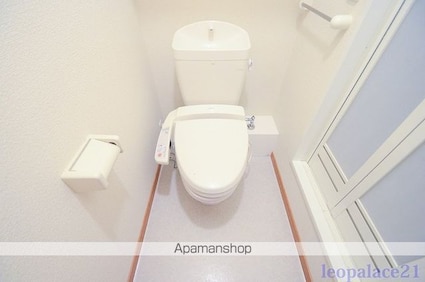 レオパレス箱根ヶ崎新宿坂[1K/19.87m2]のトイレ
