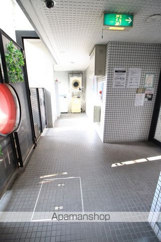 メゾン・ドゥ・レイナの内装写真