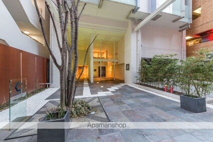 カスタリア麻布十番Ⅱ[1R/30.53m2]のエントランス1