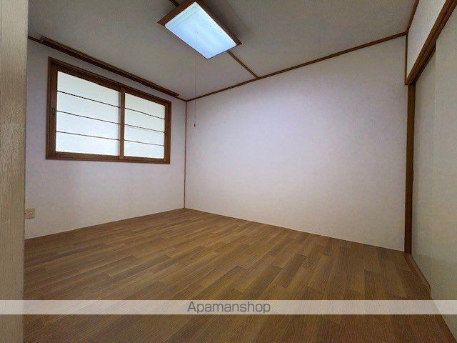 メゾンドヴィル新町の内装写真
