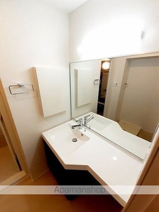 Ｇｒａｐｅ・Ｇａｒｄｅｎ[1LDK/40.02m2]の洗面所