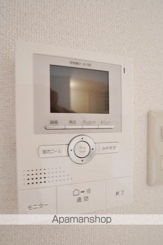 パレーシャル関の内装写真