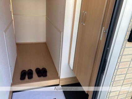 ディアコート　Ｋ[2LDK/57.89m2]の玄関