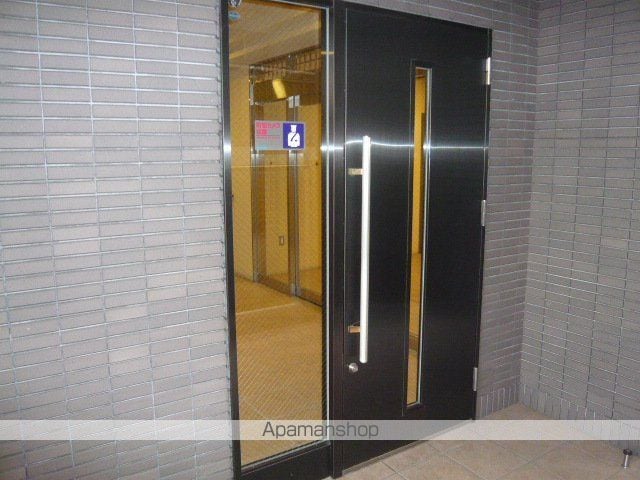 パティオ湘南の玄関写真