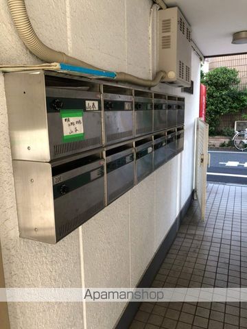 フローレンス山本の内装写真