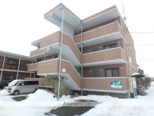 オーベルジュ紫竹山IIの外観写真