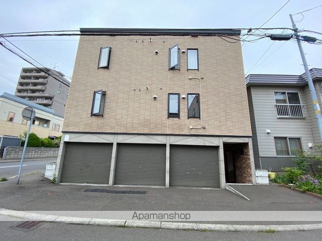ディアコートの外観写真