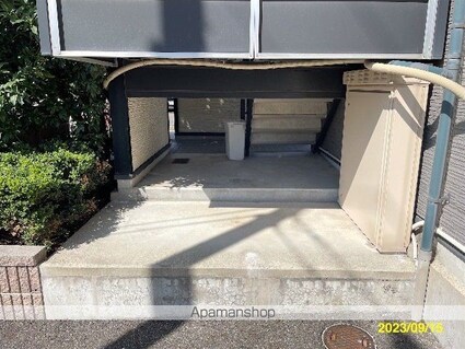 レオパレスＫＥＩＫＯ[1K/20.81m2]のエントランス2