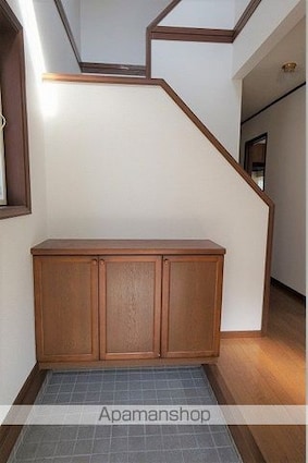 安東（望月）戸建[3LDK/81.14m2]の玄関