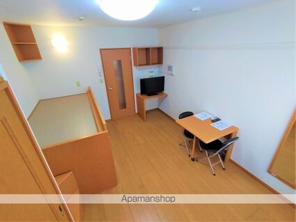 レオパレスサンモリッツ[1K/23.71m2]のリビング・居間2