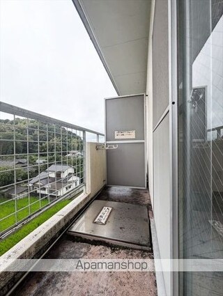 スターマンション新田[1R/28m2]のバルコニー