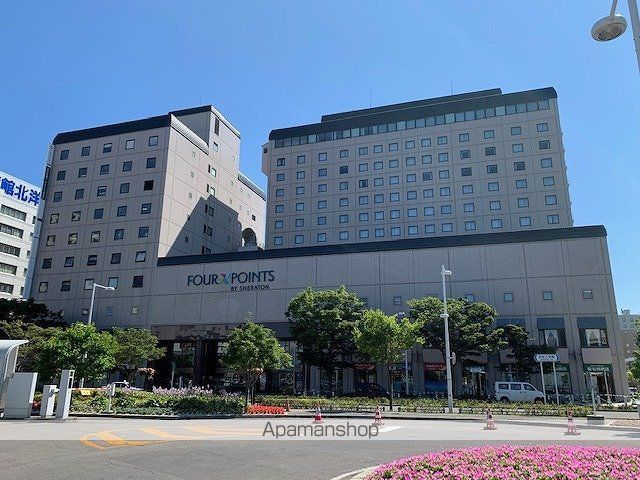 ロイヤルシティ参番館若松町の周辺写真