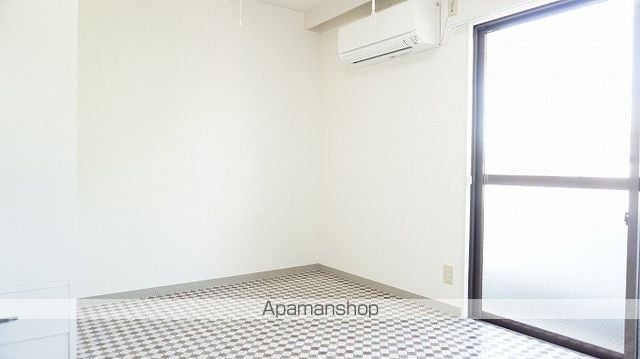 四ツ居エンビイハイツの内装写真