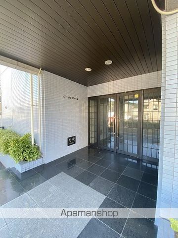 プーテゥジュール1番街の玄関写真
