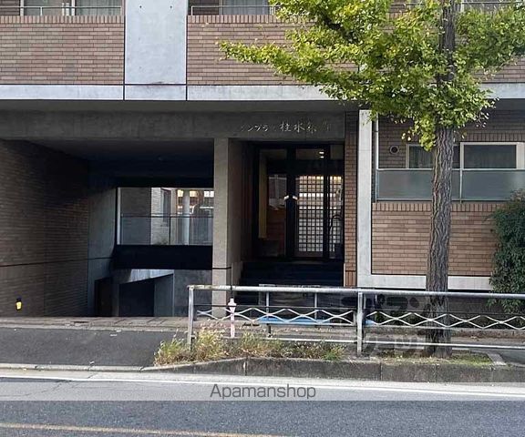 ランブラス桂水築町の玄関写真