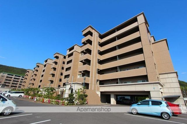 アルファシティ屋島四番館の外観写真