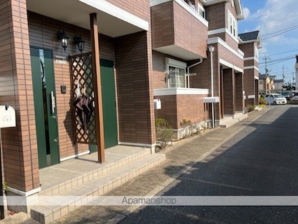 シェソワポプリ[2DK/49.06m2]のエントランス3