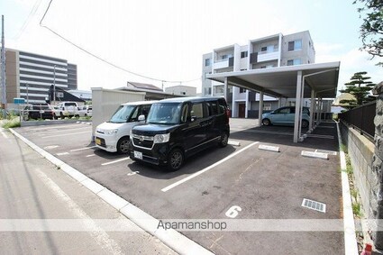 Ｂｒｉｌｌｅｒ　ＭＯＴＯＭＡＣＨＩ[1LDK/37.9m2]の外観3