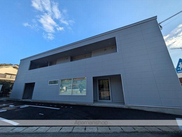山陽本線 西高屋駅 徒歩13分 2階建 築3年の外観写真