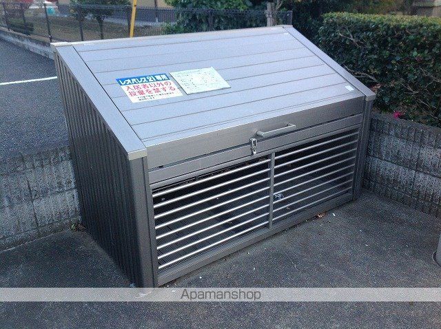 レオパレスWATANABEの内装写真