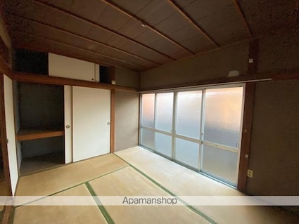 香川県高松市仏生山町乙[2DK/38.84m2]のリビング・居間