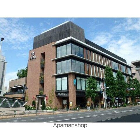プライムアーバン目白の玄関写真