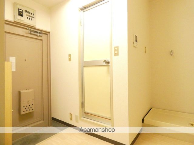 シャロームアイの内装写真
