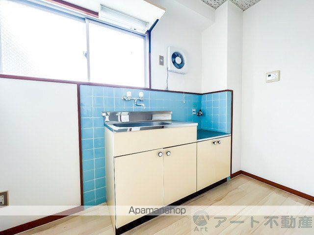 石鎚ハイツの内装写真