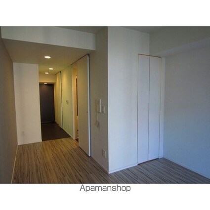 パークフラッツ中目黒[1R/26.16m2]のリビング・居間3