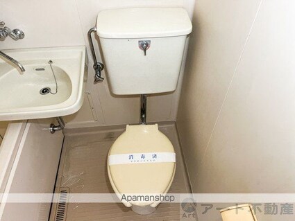 カーサジューロ[1R/16.82m2]のトイレ
