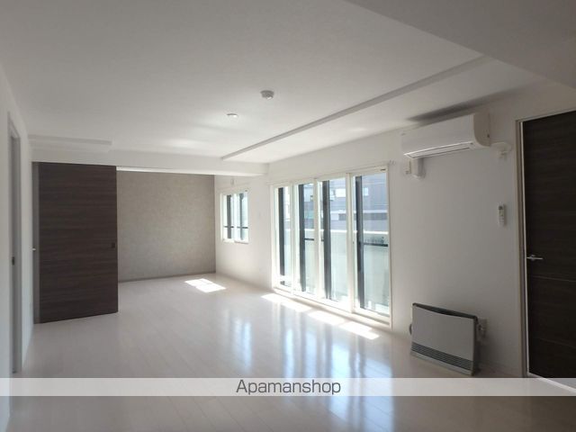 SーRESIDENCE宮の森の内装写真
