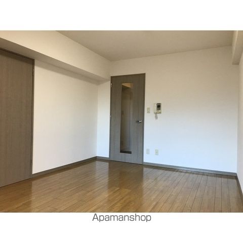 グランドゥール広尾の内装写真