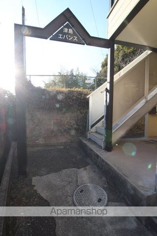 エバンス津島の玄関写真