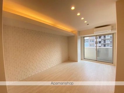 Ｕｒｂａｎ　Ｖｉｓｔａ　中央町[1R/33.48m2]の内装1
