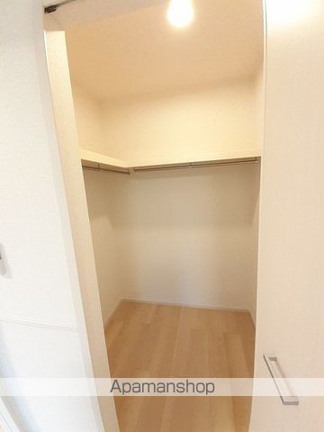 ピッツィカートIの内装写真