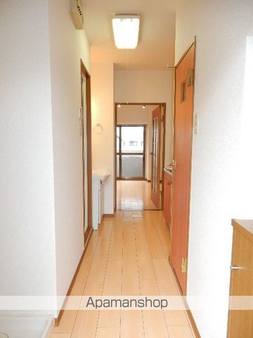 ルナ国体町の内装写真